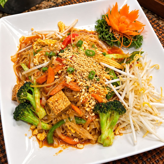 V2. (D) Pad Thai Jay