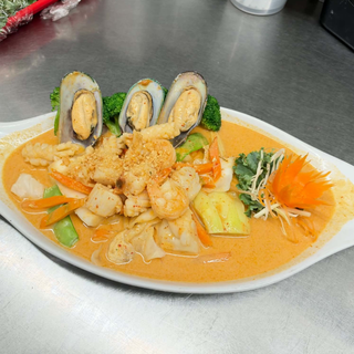 SP2. Talay Thai